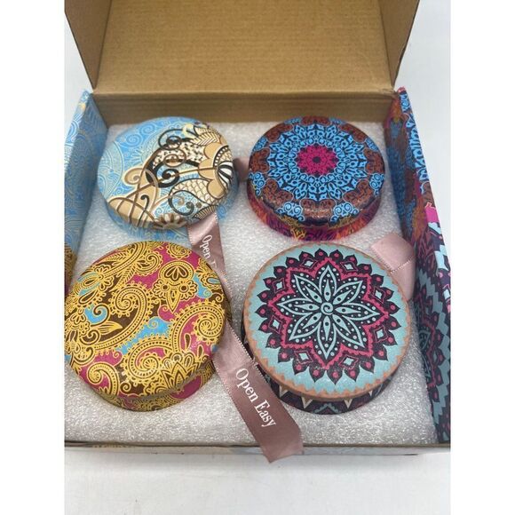 Shenzhen Set Of 4 Scented Candles Gift Set - Picture 3 of 13